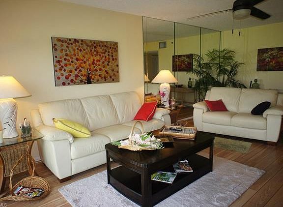 4th image of 7406 Lake Breeze Dr APT 215