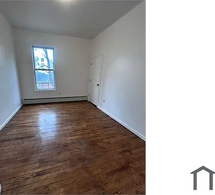 296 Woodworth Ave — Photo 5