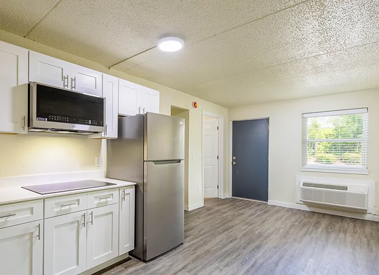Broadview Apartments — Photo 1