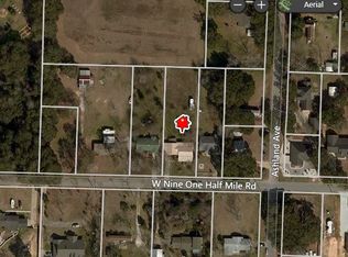 1220 W 9 1/2 Mile Rd, Cantonment, FL 32533