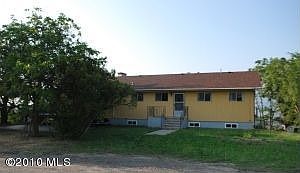 4th image of 2125 8th St NE