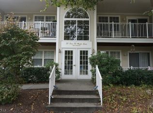 57 Maple Ln #57, Mount Arlington, NJ 07856