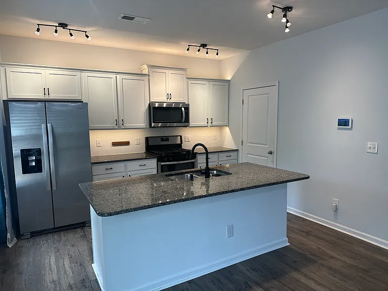 2846 Red Barn Rd — Photo 5