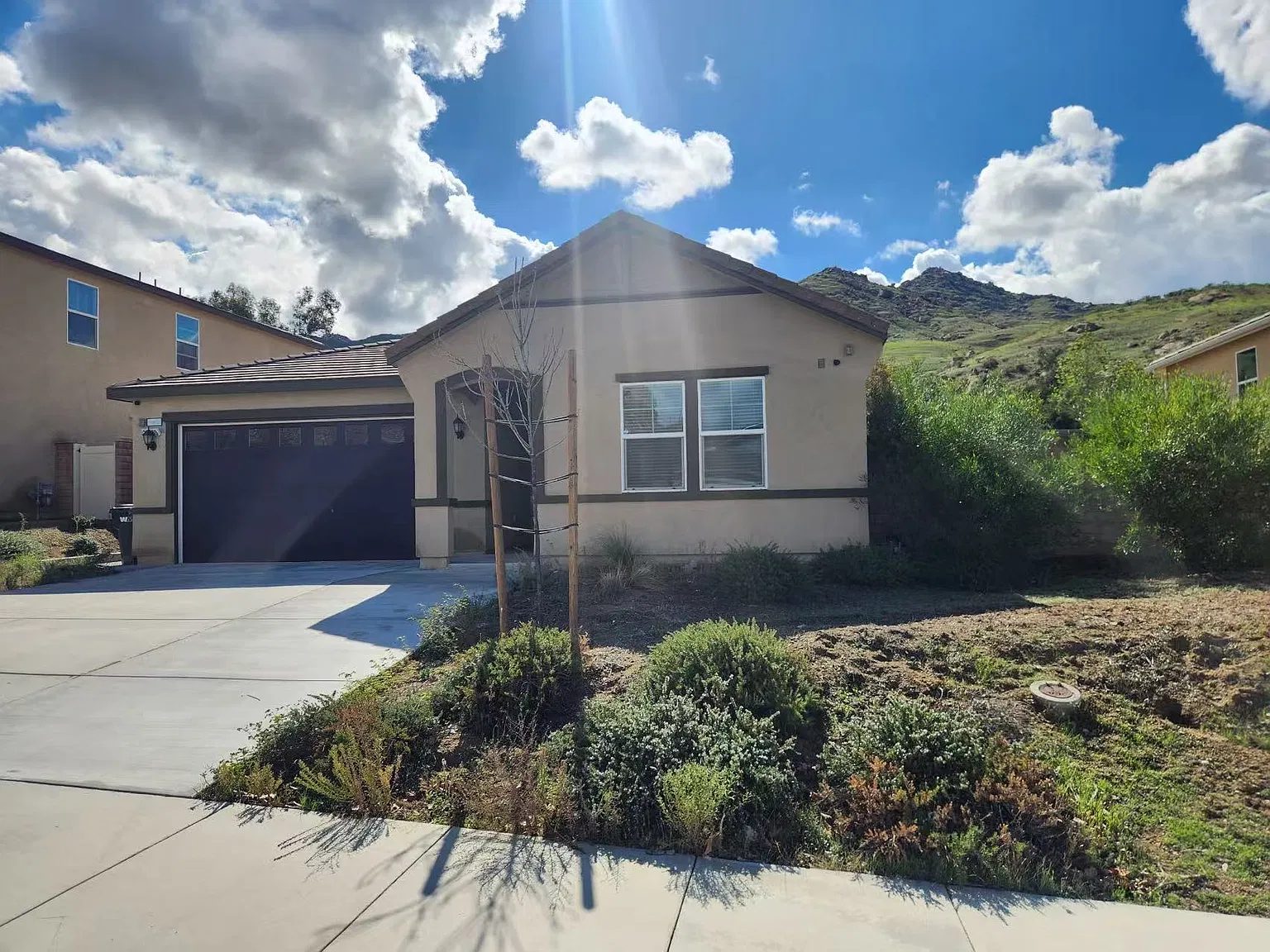 3 bed, 1388 sqft, $3,550 — Photo 3