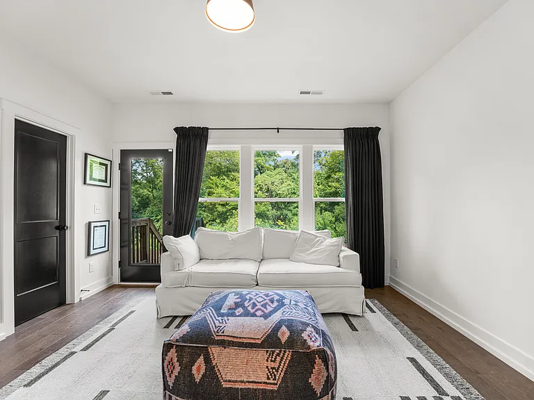 2707 Parkway Ave — Photo 19