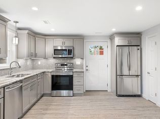 66 Hobson Ave, East Providence, RI 02914