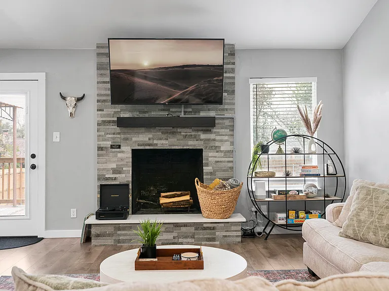 5005 Parell Path — Photo 18