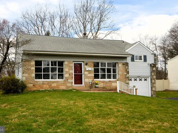 14 Linda Ln, Hatboro, PA 19040