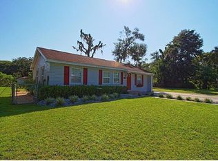 5442 9th St, Zephyrhills, FL 33542