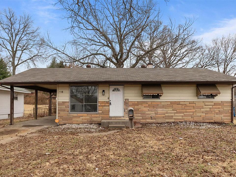 1st image of 10424 Spring Garden Dr