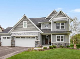 7278 Storeybook Ln SE, Ada, MI 49301