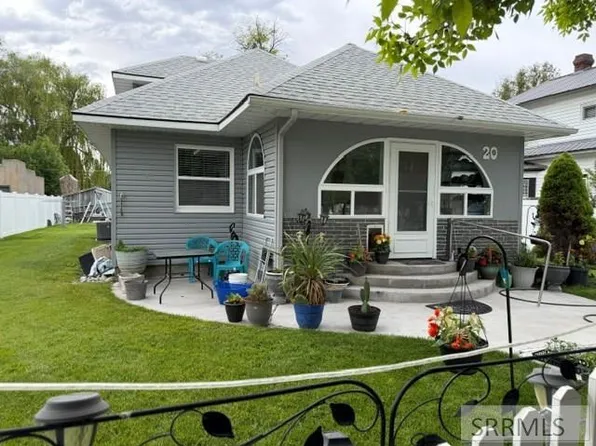 20 S 2 W, Aberdeen, ID 83210
