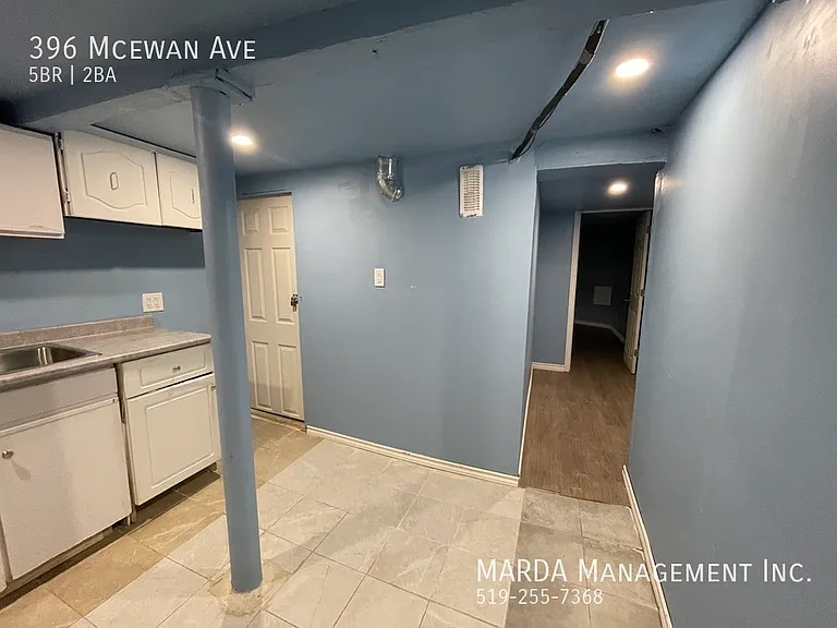 396 McEwan Ave — Photo 28