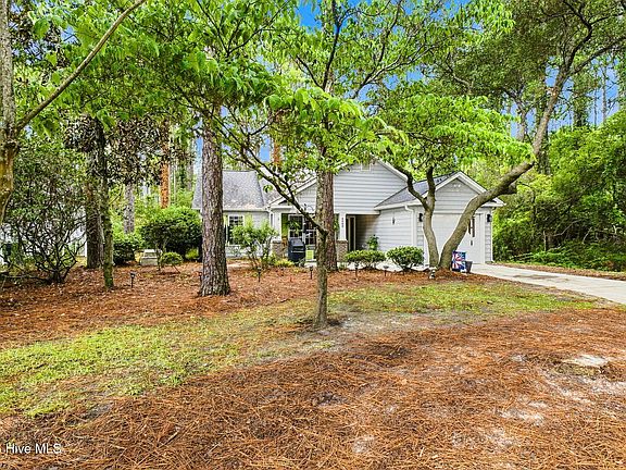 3rd image of 4080 Tea Olive Lane SE