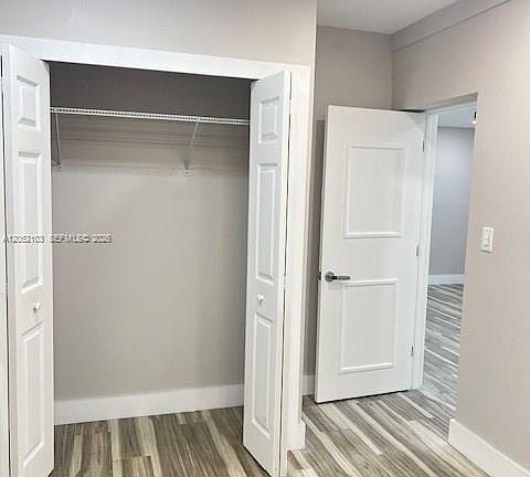 3rd image of 922 NW 2nd St #2