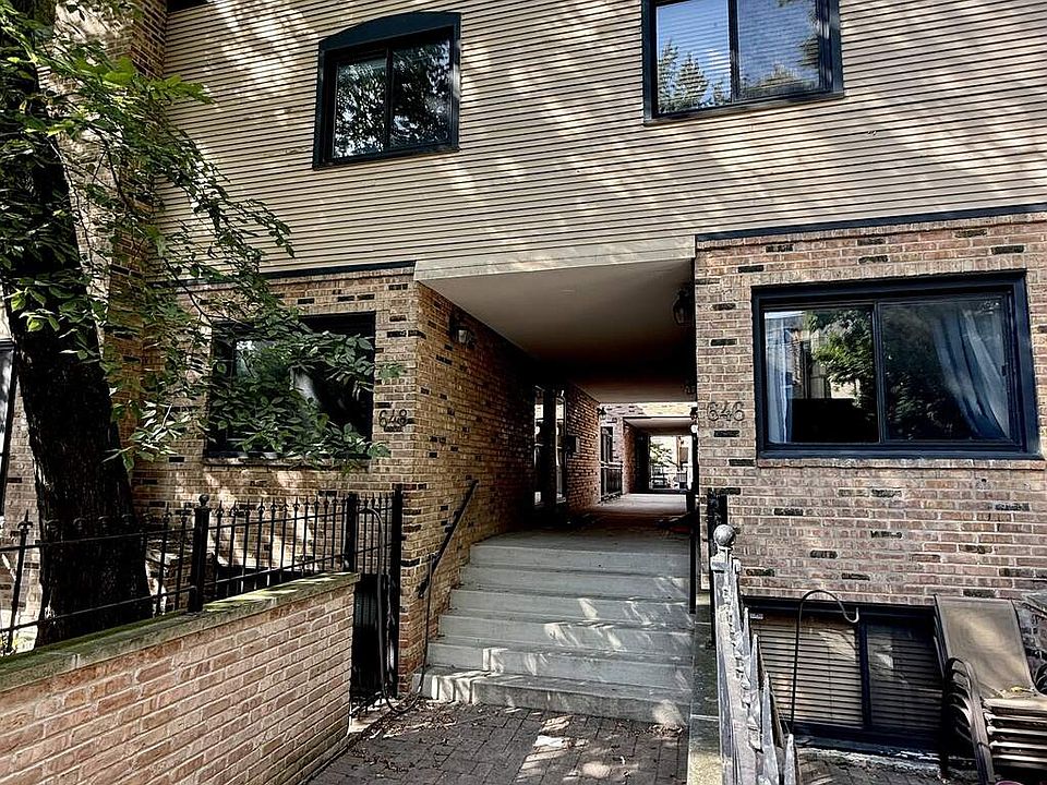 1st image of 648 W Belden Ave APT B