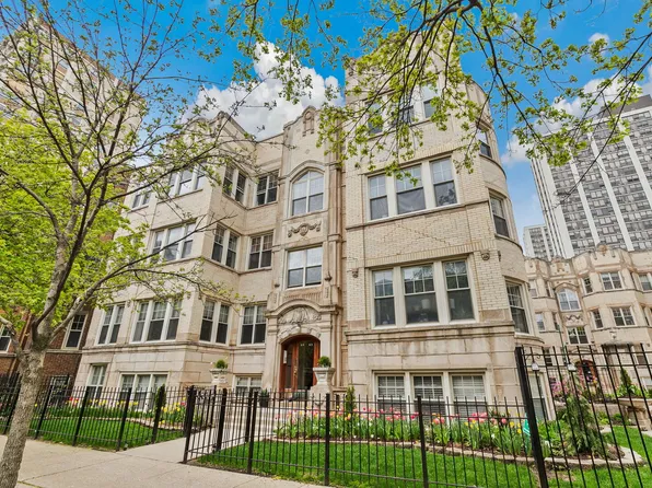 824 W Sunnyside Ave APT 3, Chicago, IL 60640