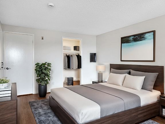 Unit #206 - 1 bed/1 bath