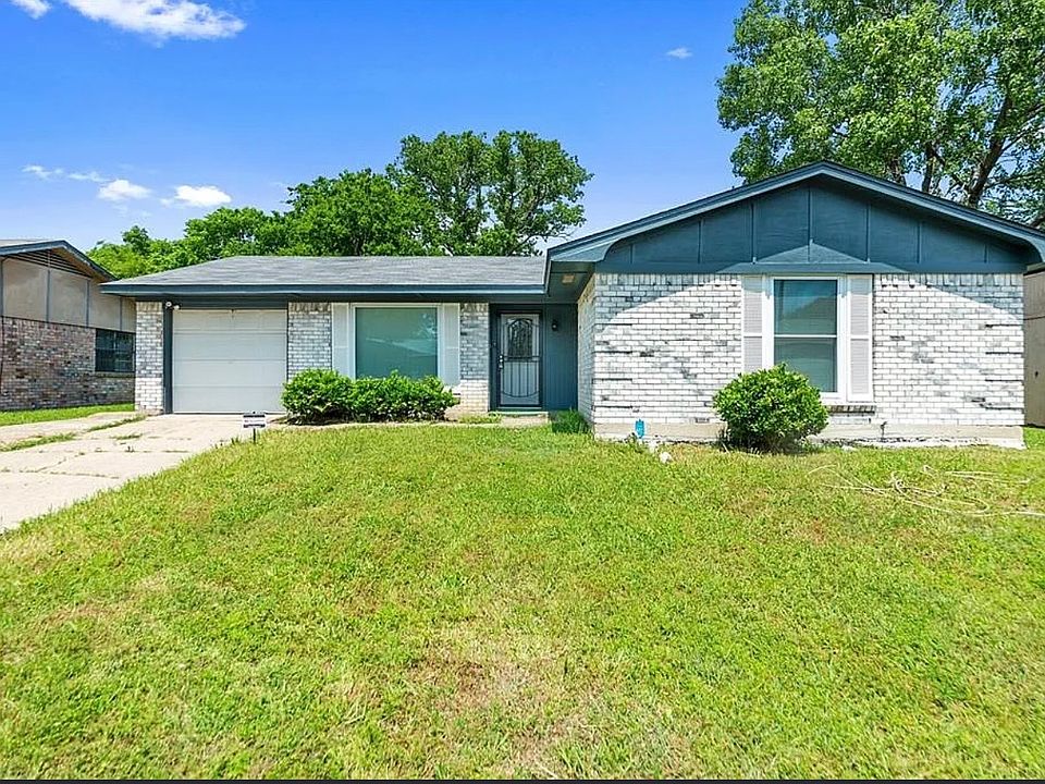 1st image of 3241 Little River Dr