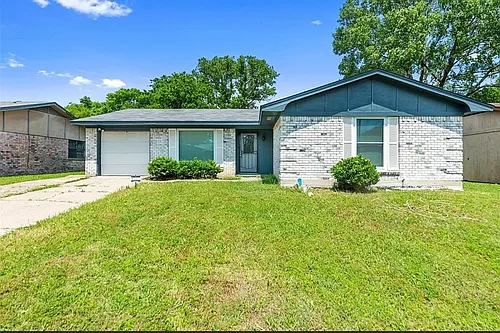 3241 Little River Dr Photo 1