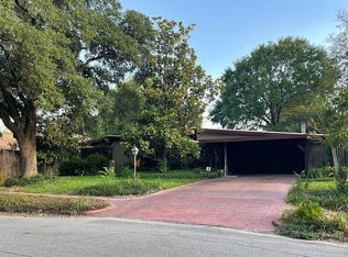 6441 Sharpview Dr, Houston, TX 77074