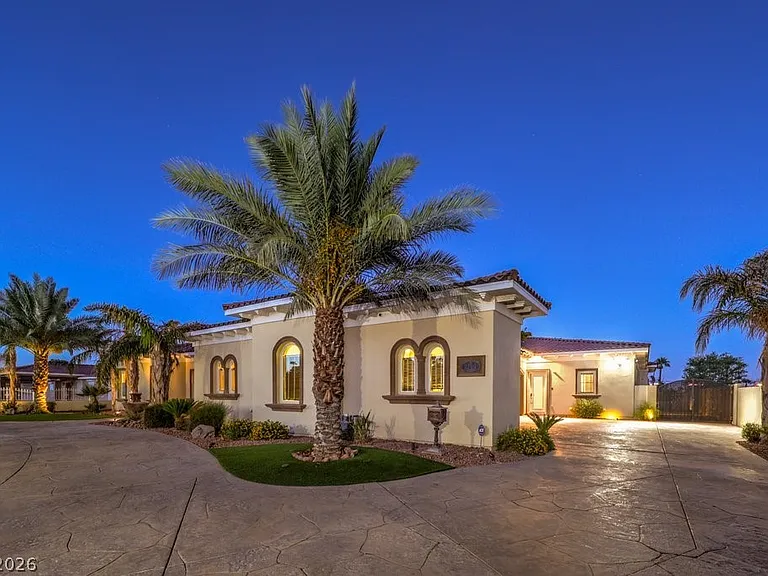 2780 El Camino Rd — Photo 3