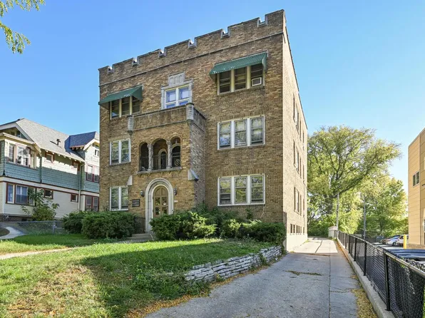 4260 West Highland BOULEVARD, Milwaukee, WI 53208
