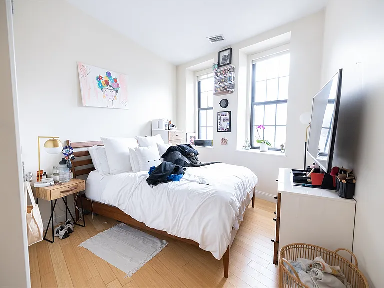 460 Harrison Ave #302 — Photo 20