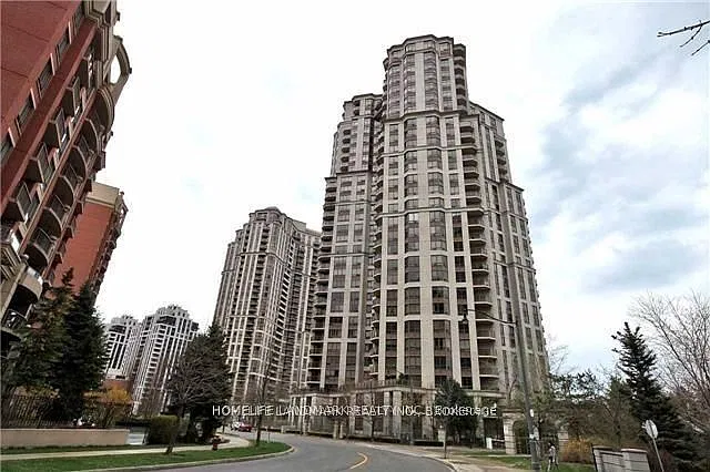 78 Harrison Garden Blvd #1005