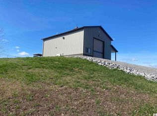 7 Cashdollar Ln, Cadiz, KY 42211