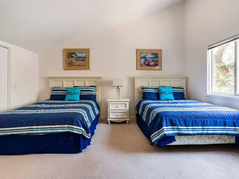 20 Heath Dr — Photo 11