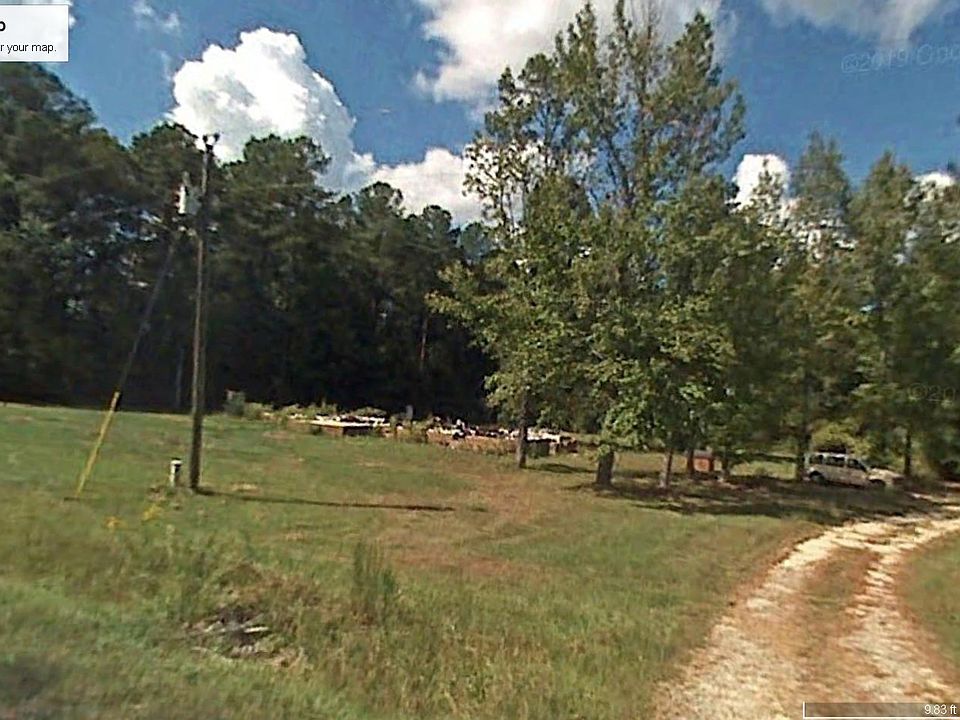 2nd image of 418 Johnson Cemetery Rd