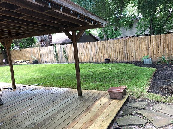 3rd image of 14811 Brookside Forest Dr