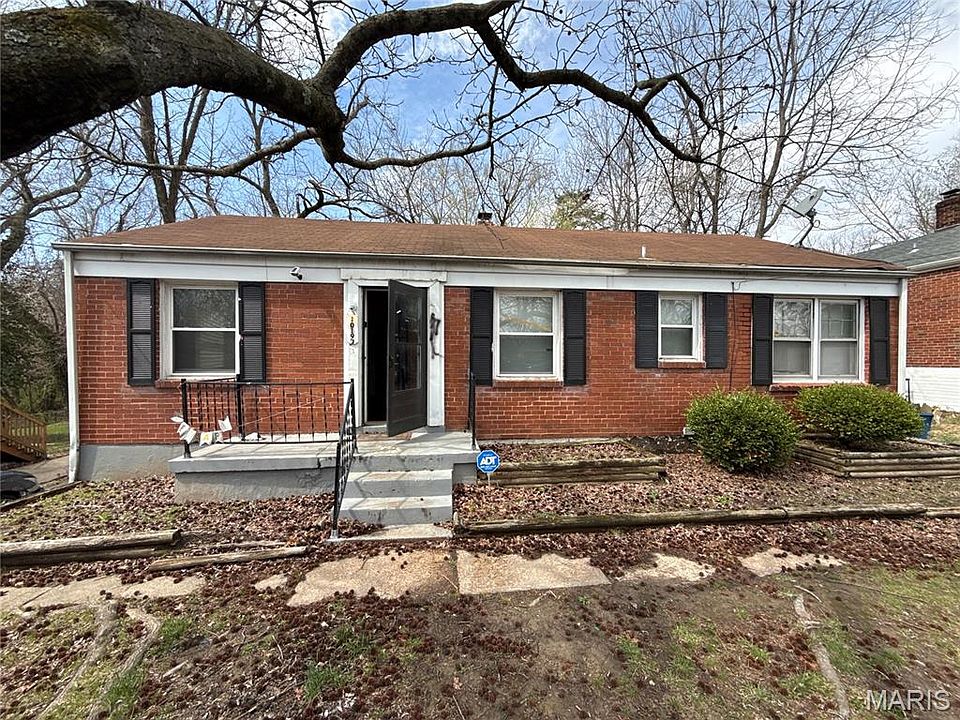 1st image of 10193 Green Valley Dr
