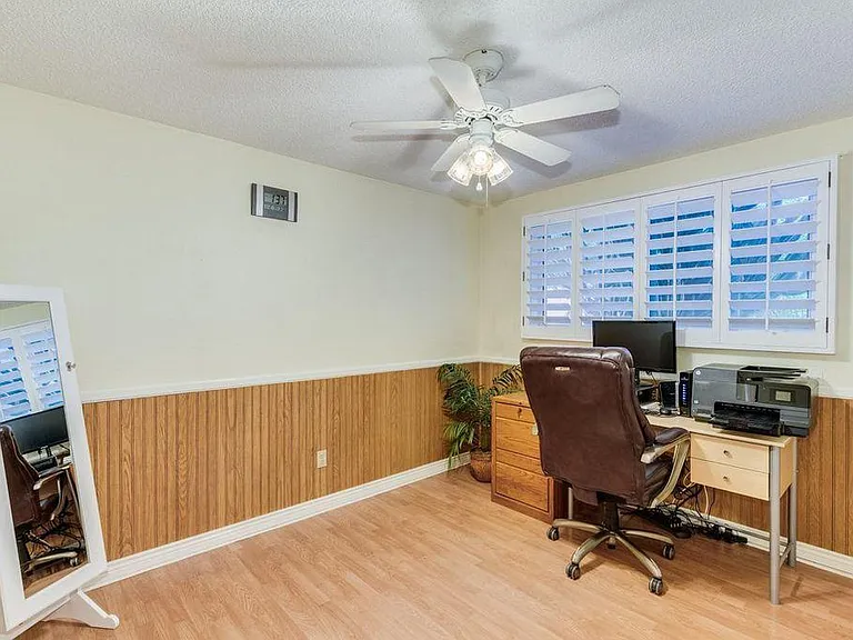 8743 E Keim Dr — Photo 15