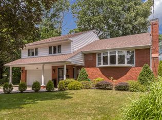 43 Mangrove Rd, Yonkers, NY 10701