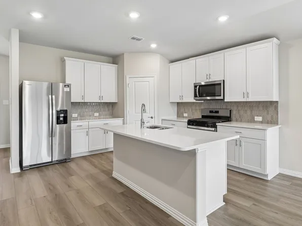 3507 Richland Dr, Farmersville, TX 75442