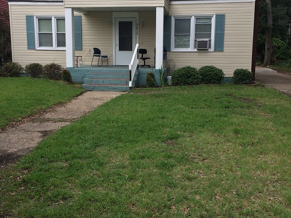 2nd image of 9615 16th Bay St