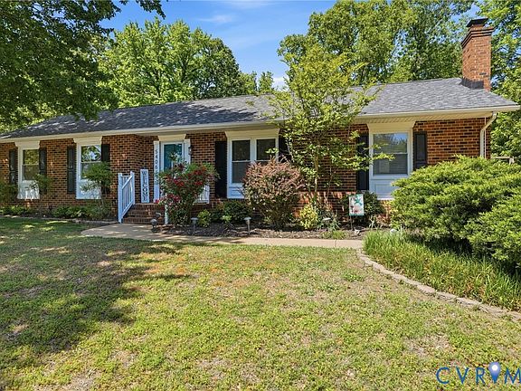 2nd image of 5406 Huntingcreek Dr