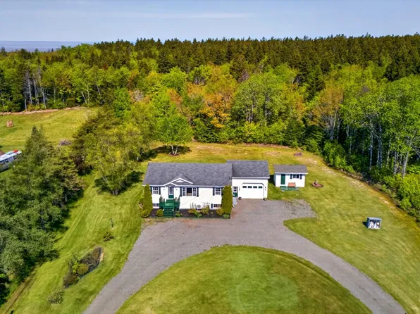 315 Highway 242, Joggins, NS B0L 1A0