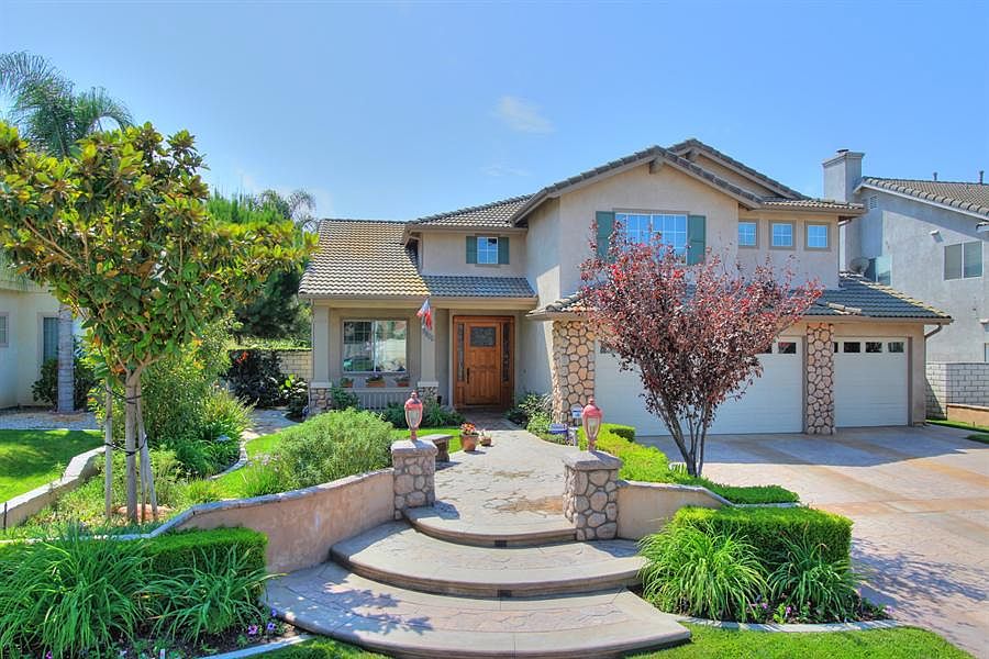 1st image of 3188 Greenbriar Dr