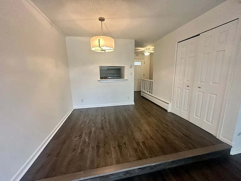 380 Ramsey St — Photo 9