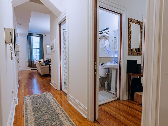 3rd image of 104 E 17th St APT 2F