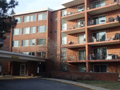 16 E Old Willow Rd APT 435S, Prospect Heights, IL, 60070