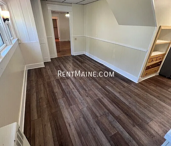 79 4th St #3 — Photo 5