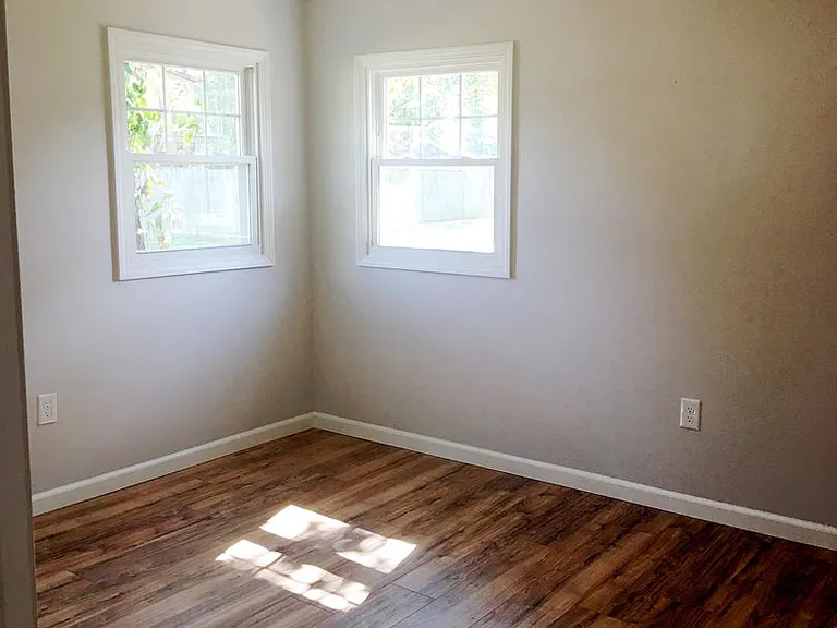 5137 Lakeview Dr — Photo 8
