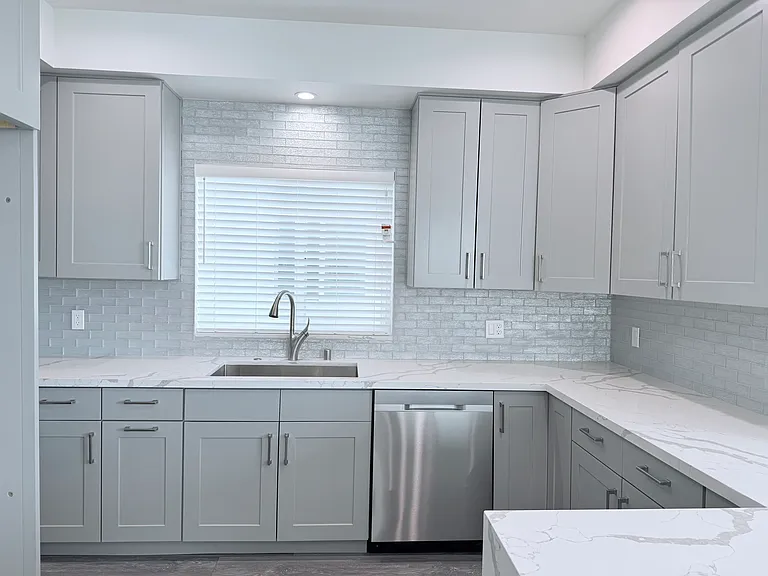 6011 Fair Ave — Photo 16
