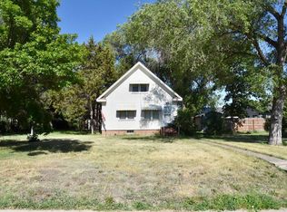 808 N Central Ave, Pierre, SD 57501