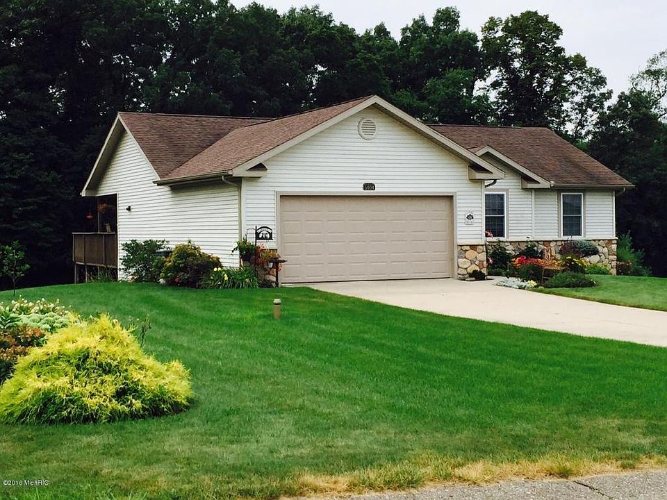 2nd image of 3404 Cardinal Hills Trl