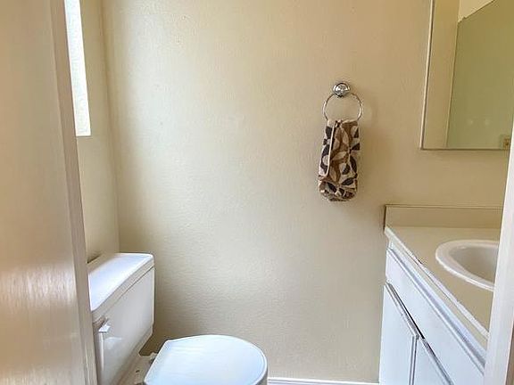 3rd image of 10710 El Camino Real APT 8